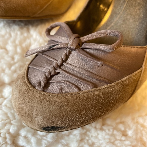 Tan Suede Ruched Bow Heels - Picture 3 of 5